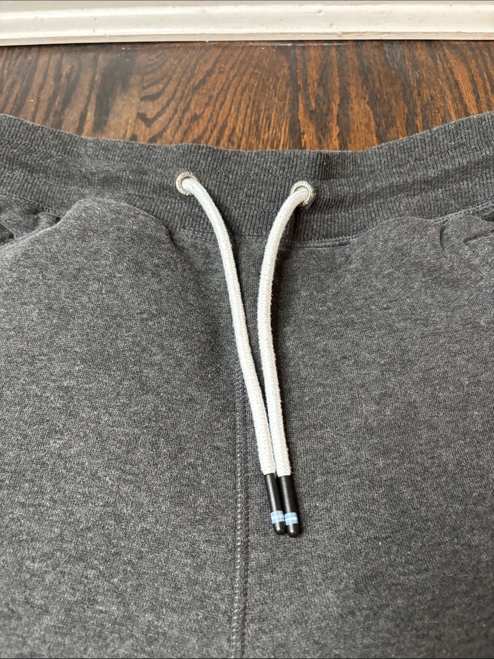 GOAT Brand Men’s Medium Charcoal Gray Jogger Sweatpants Crown Goat Logo Athletic - Picture 7 of 15